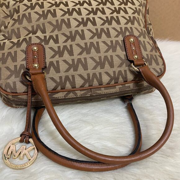 MICHAEL KORS Large Khaki/Acorn Signature BEDFORD Dome Satchel w/XB Strap - Picture 9 of 16